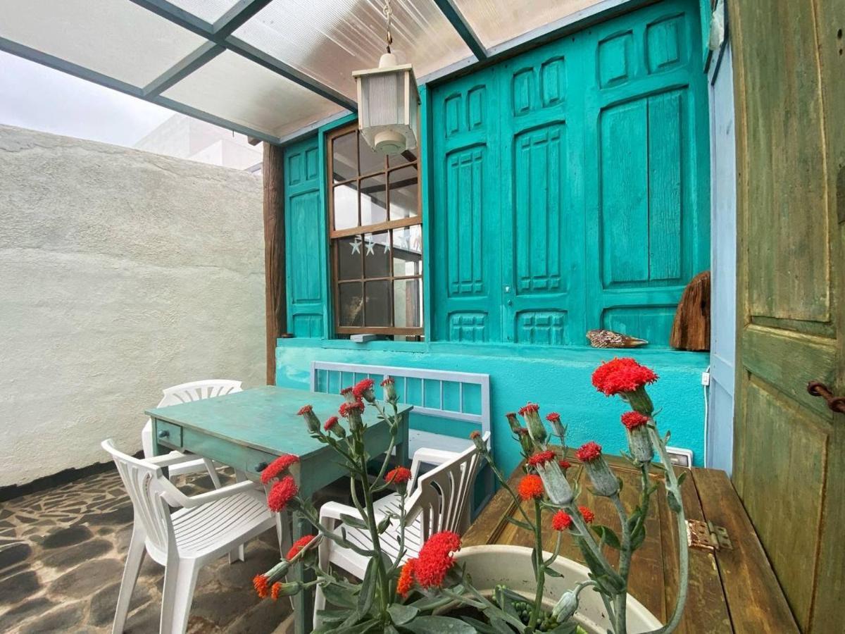 La Casita Azul Villa Caleta de Interian Luaran gambar